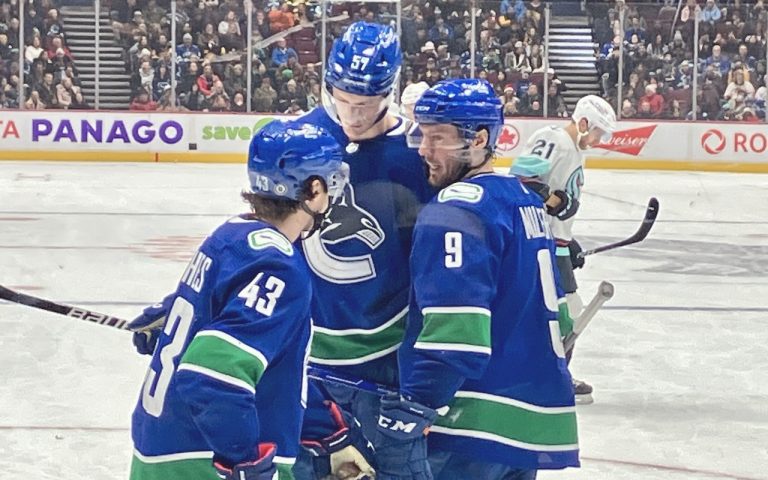 Read more about the article Simmer’s AM Skate: Canucks Can’t Lose, Trade Freeze Ends