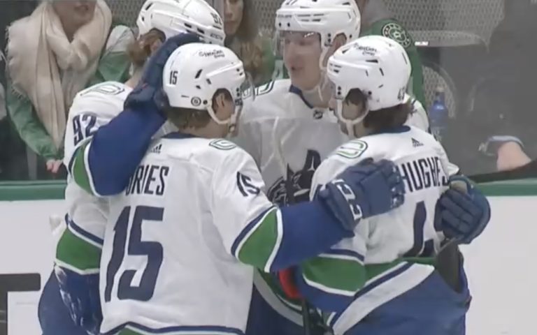 Read more about the article Canucks, Demko Beat Stars In OT, 5-4